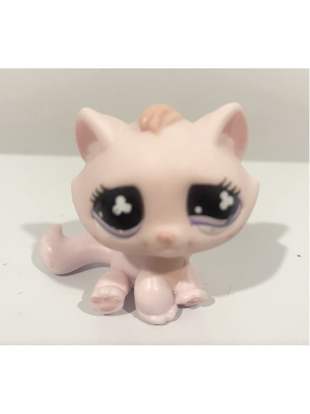 Littlest Pet Shop #606 Pink Bon Bon Cat Purple Eyes LPS Vintage